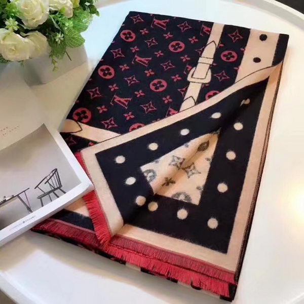 Louis Vuitton Scarf LV919768C