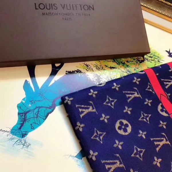 Louis Vuitton Scarf LV919768D