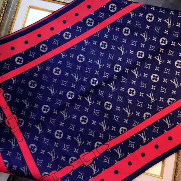 Louis Vuitton Scarf LV919768D