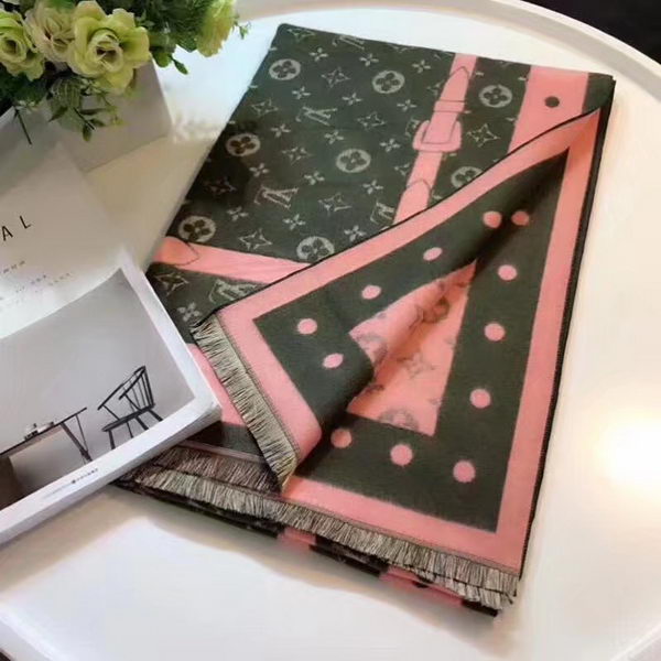 Louis Vuitton Scarf LV919768E