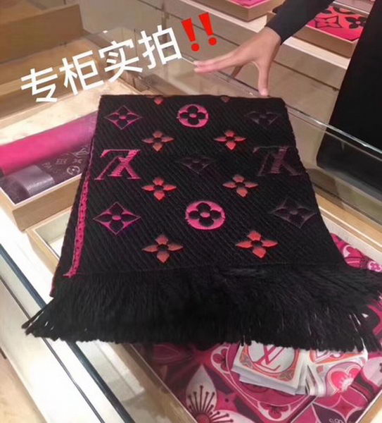 Louis Vuitton Scarf LVS7756