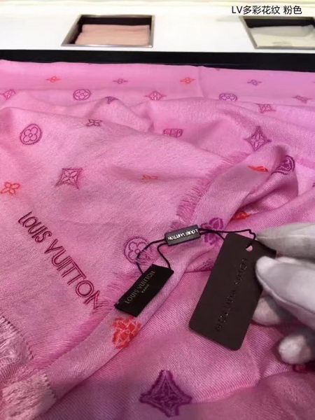 Louis Vuitton Scarf LVS919468B