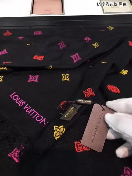 Louis Vuitton Scarf LVS919468C