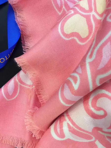 Louis Vuitton Scarf LVS919868A