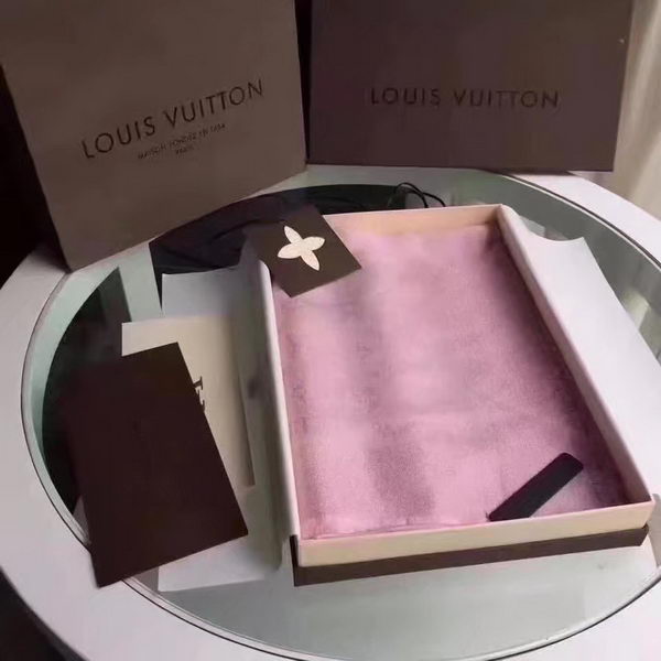Louis Vuitton Scarf LVS92110A