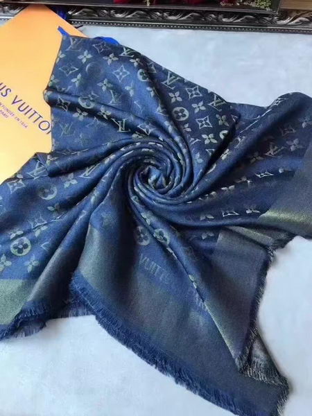 Louis Vuitton Scarf LVS92110B