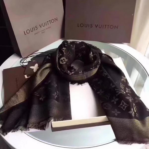 Louis Vuitton Scarf LVS92110C