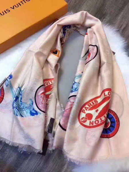 Louis Vuitton Scarf LVS92114B