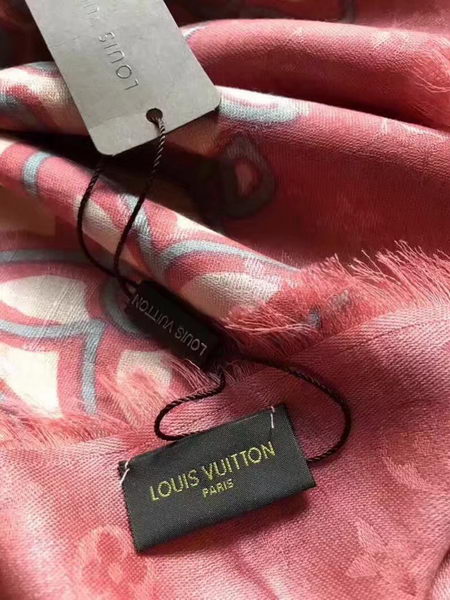 Louis Vuitton Scarf LVS92116B