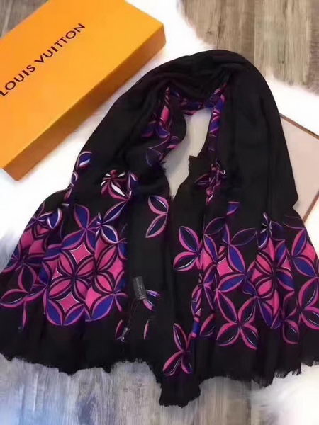 Louis Vuitton Scarf LVS9215A