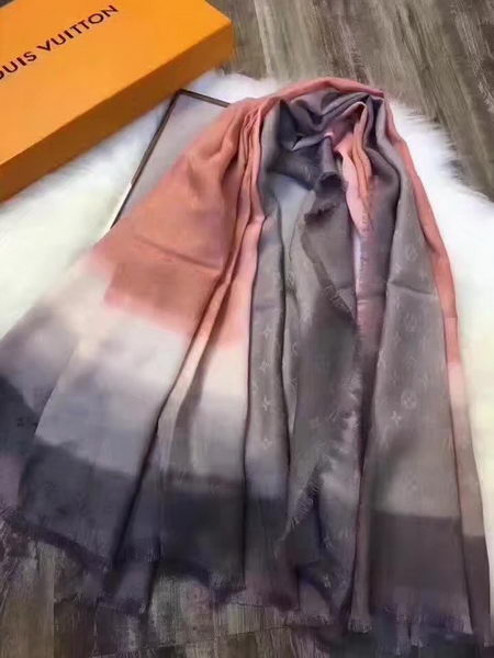 Louis Vuitton Scarf LVS9216B