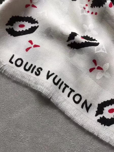 Louis Vuitton Scarf LVS9217
