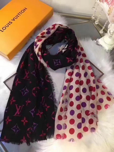 Louis Vuitton Scarf LVS9218A