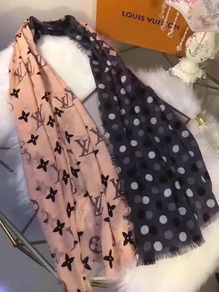 Louis Vuitton Scarf LVS9218B