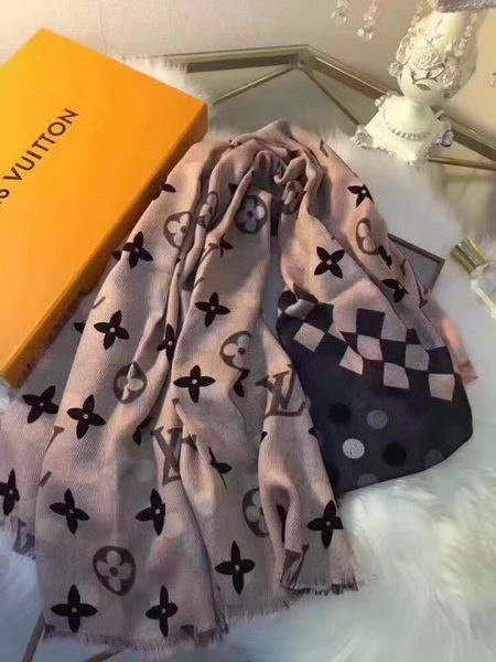 Louis Vuitton Scarf LVS9218B