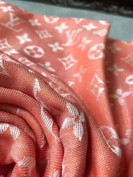 Louis Vuitton Scarf LVS9219F