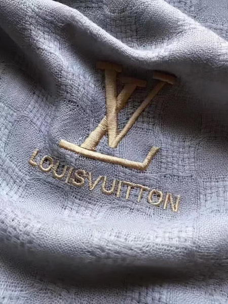 Louis Vuitton Scarf LVS9223A