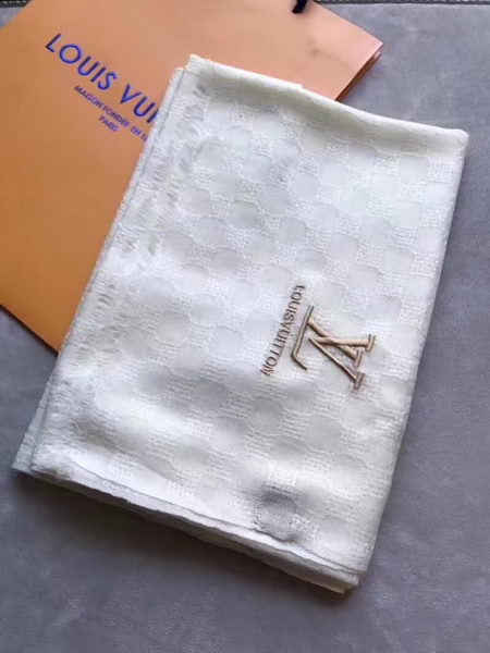 Louis Vuitton Scarf LVS9223E