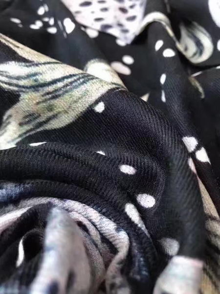 Valentino Scarf VT9211