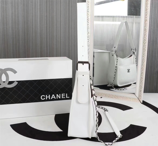 Chanel 2017 Calfskin Leather Tote Bag 8129 White