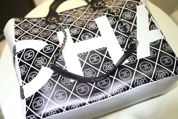 Chanel Tote Bag Calfskin Leather 66998 Black