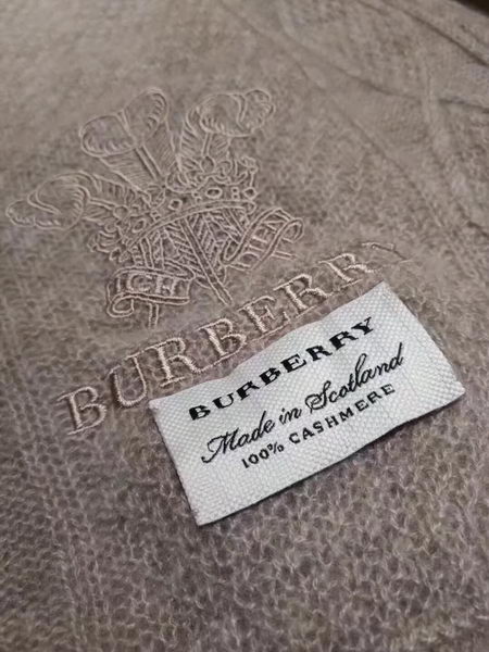 Burberry Cashmere Scarf BU1105I