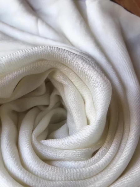 Chanel Cashmere Scarf CH1104A