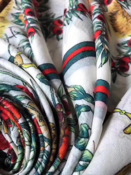 Gucci Cashmere Scarf GG1104A