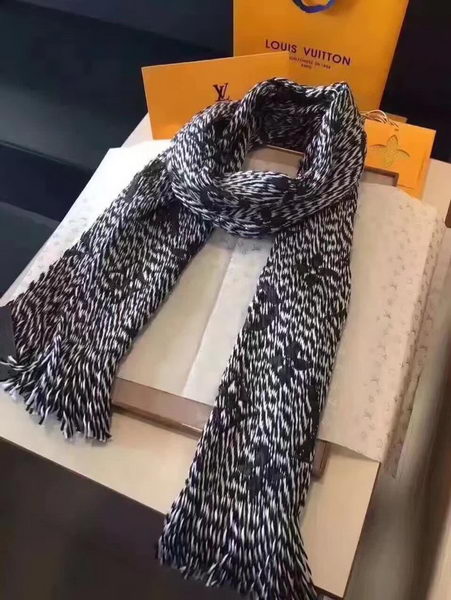 Louis Vuitton Cashmere Scarf LV1106B