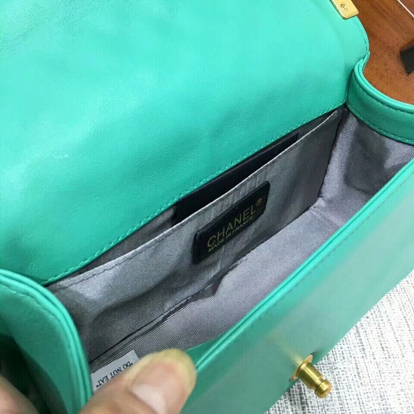 Boy Chanel Flap Shoulder Bag Sheepskin Leather 67086A Green