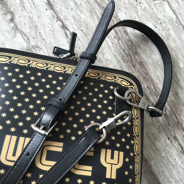 Gucci 2018 Fashion Show Shell Shoulder Bag 501122 Black
