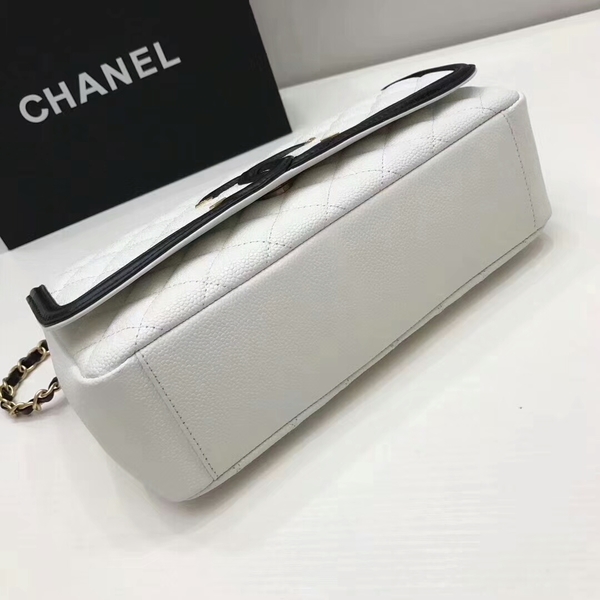 Chanel Original Cannage Pattern Shoulder Bag 66870 White