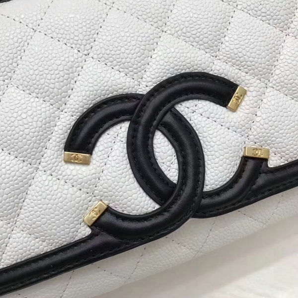 Chanel Original Cannage Pattern Shoulder Bag 66870 White