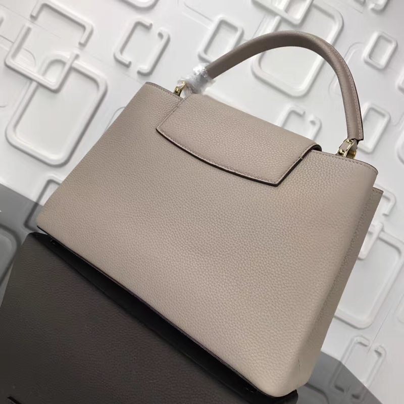 Louis Vuitton Elegant Capucines Bag MM M41813 grey