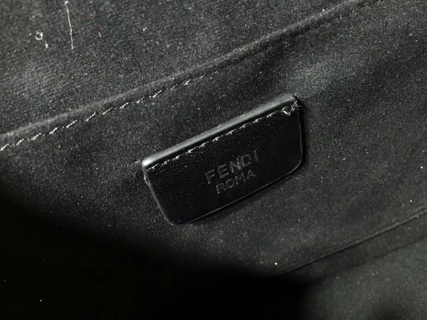 Fendi Calfskin Leather Shoulder Bag 8113 Black