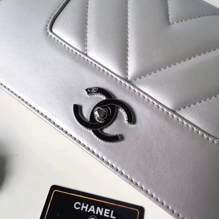 Chanel V Veins Calfskin Leather Flap Shoulder Bag 5692 Silver