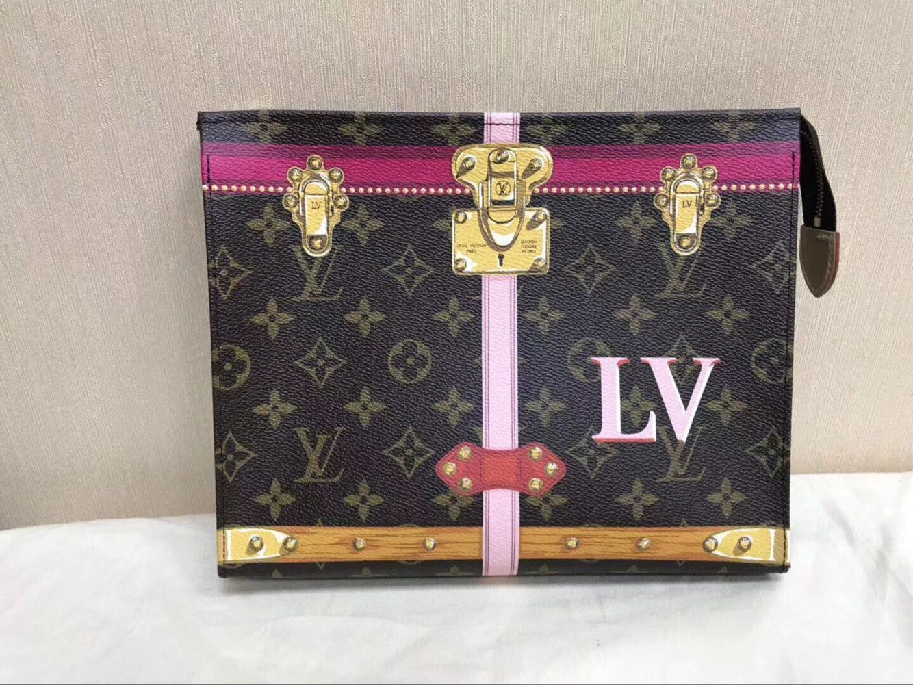 Louis Vuitton Limited Edition Toiletry Pouch 26 Summer Trunk 61692