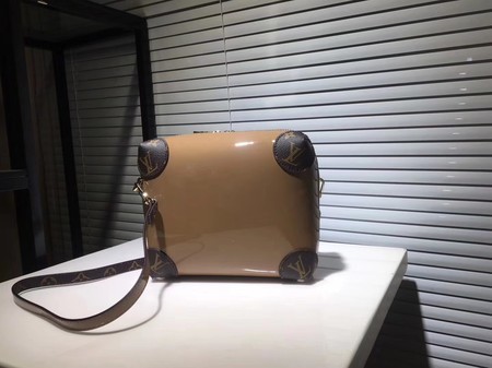 Louis Vuitton EPI Leather Shoulder Bag M53546 Khaki