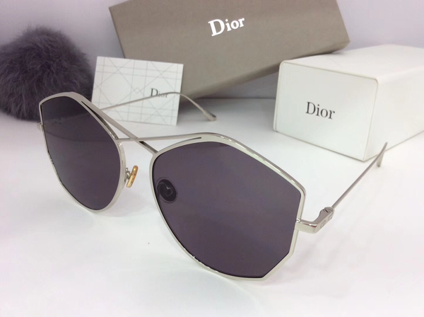 Dior Sunglasses DOS150180131