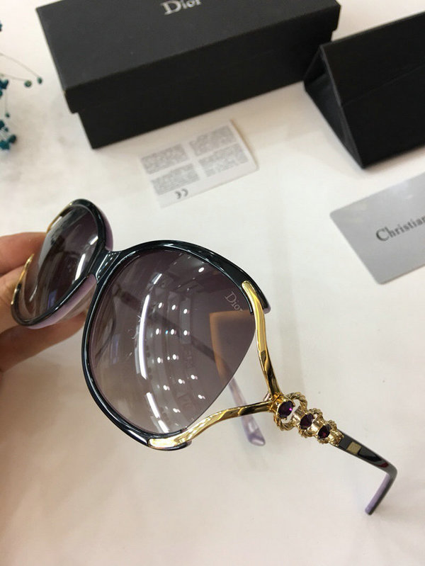 Dior Sunglasses DOS150180321