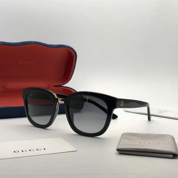 Gucci Sunglasses GGS150272G1010