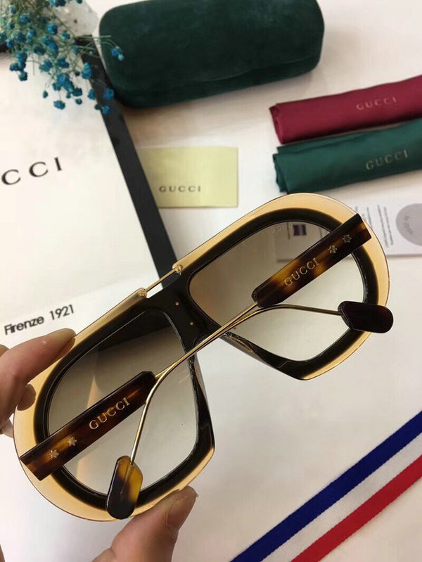 Gucci Sunglasses GGS150272G109