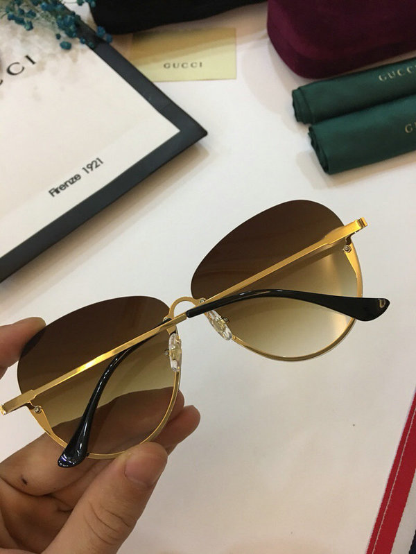 Gucci Sunglasses GGS150272G122