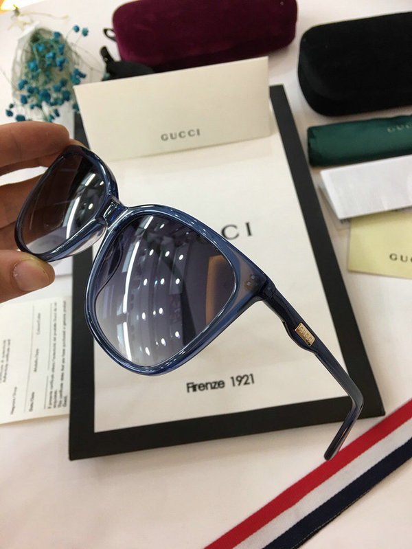 Gucci Sunglasses GGS150272G138