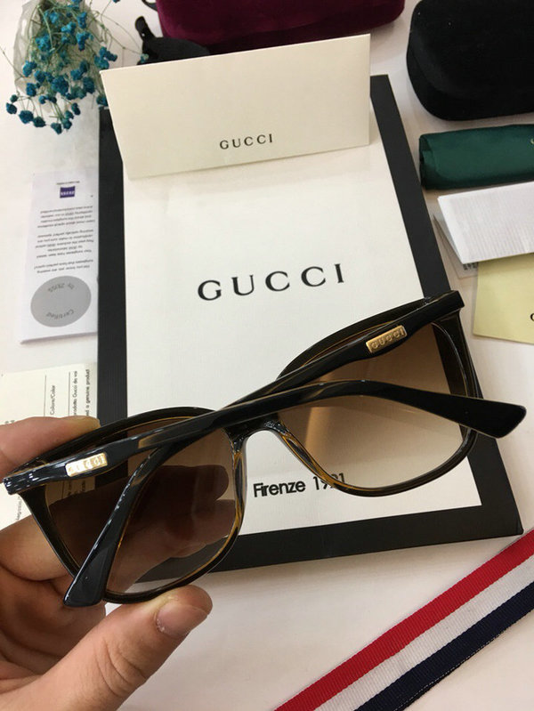 Gucci Sunglasses GGS150272G142