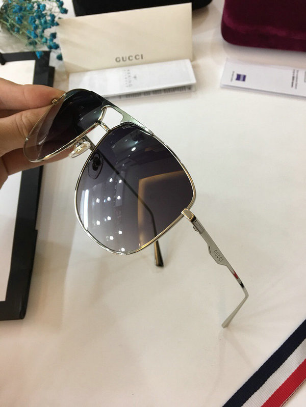 Gucci Sunglasses GGS150272G160