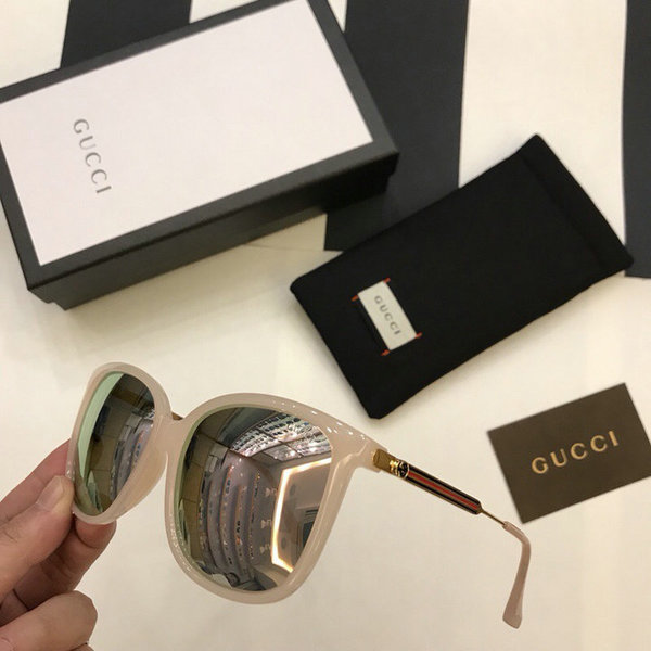 Gucci Sunglasses GGS150272G235