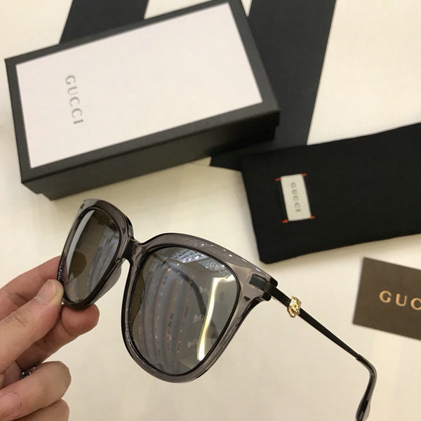 Gucci Sunglasses GGS150272G241