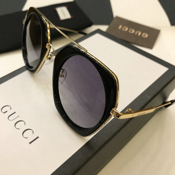 Gucci Sunglasses GGS150272G252