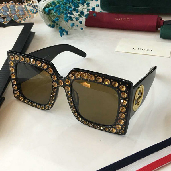 Gucci Sunglasses GGS150272G280